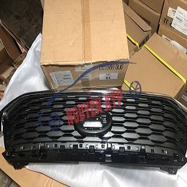 Mặt Ca Lăng Toyota Innova Chính Hãng